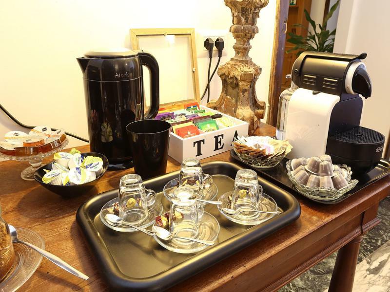 Houspitality Caesar Bed & Breakfast Roma Ngoại thất bức ảnh